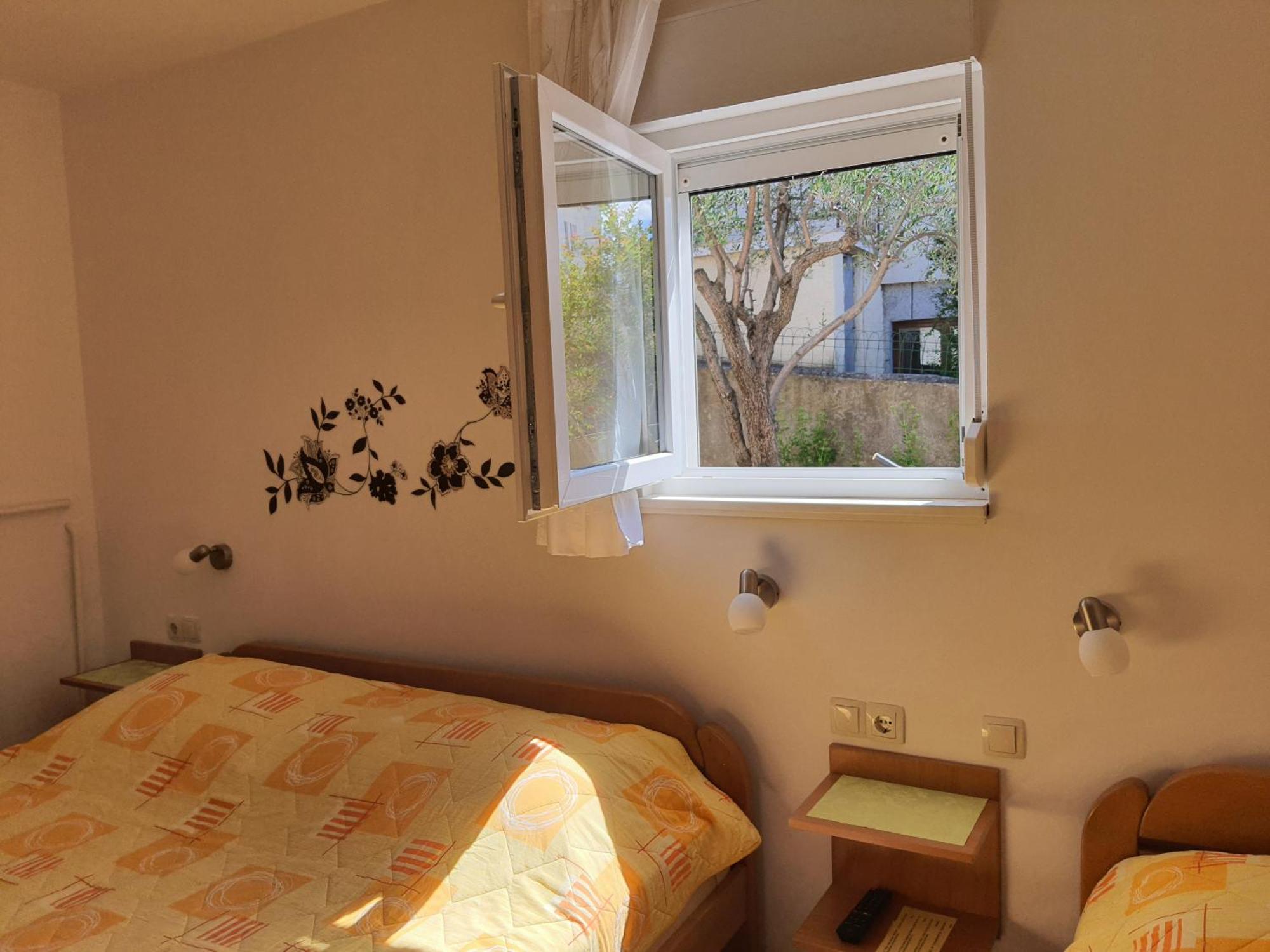 Apartments Vesna Avsec - Krk Town Room photo